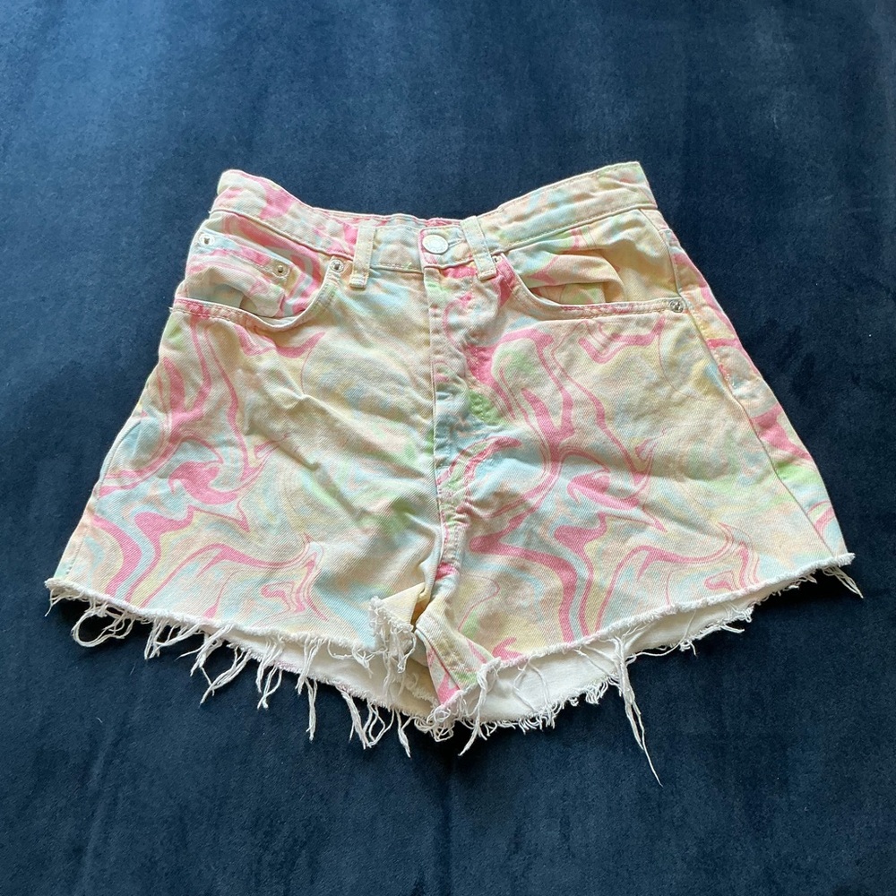 Zara Psychedelic High Rise Jean‎ Shorts